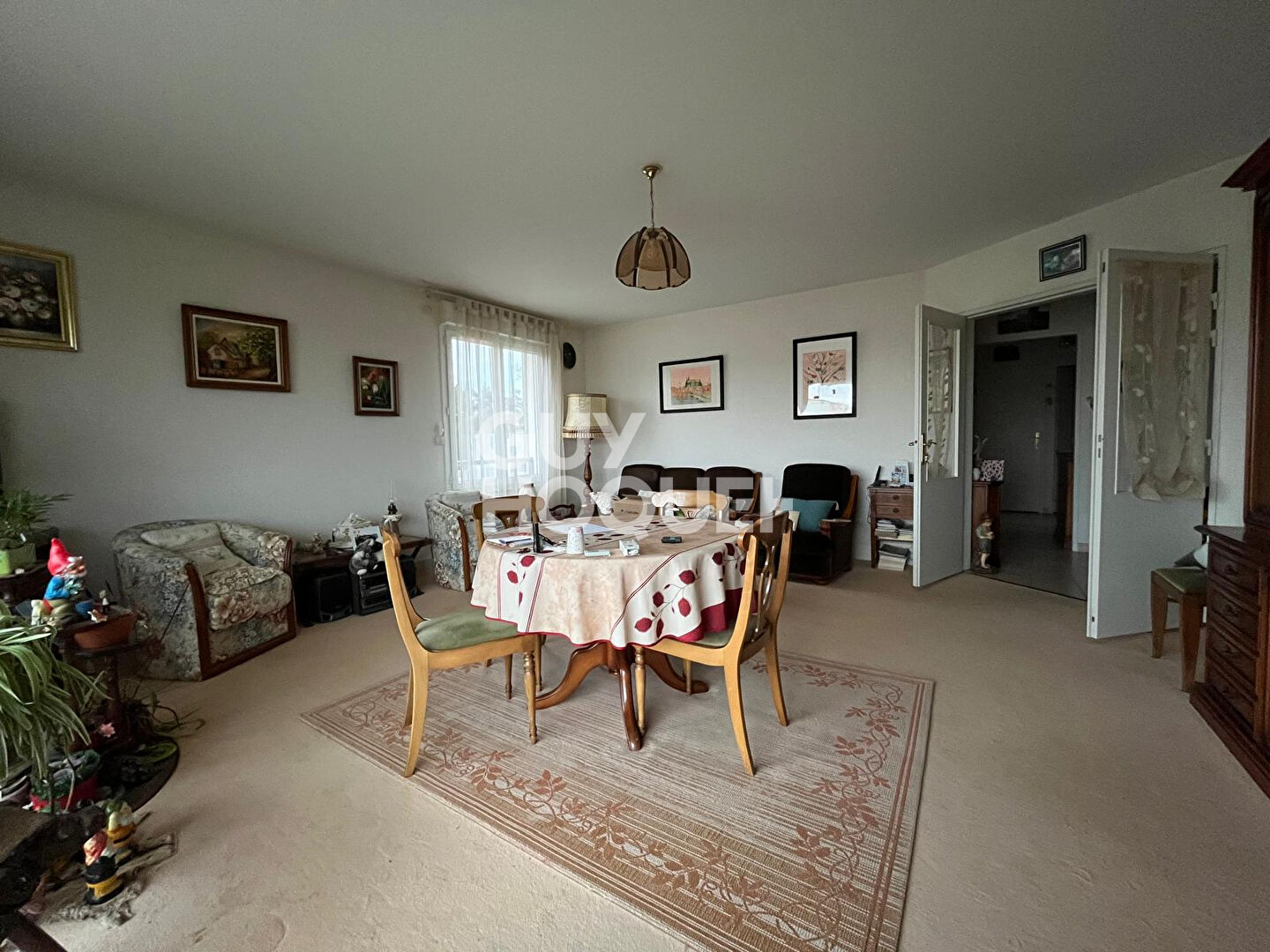 Belle résidence, sécurisée à 10 mn du centre ville