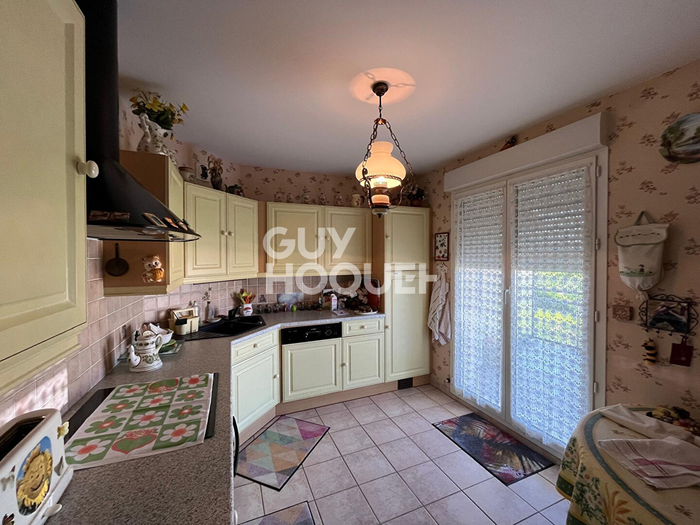 Belle résidence, sécurisée à 10 mn du centre ville