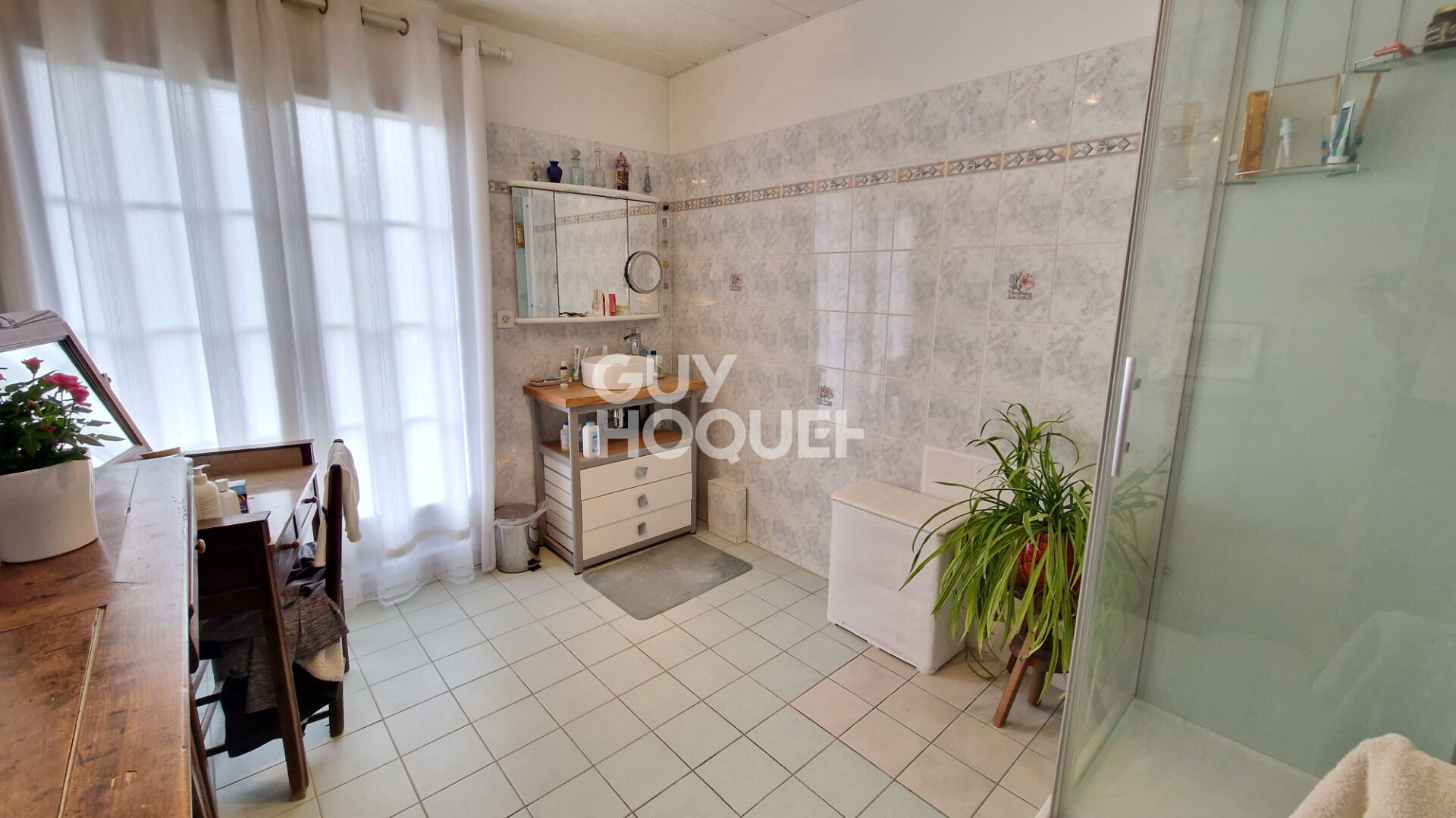 Nogent le Phaye, maison 4 ch avec dépendance. Terrain de 800 m²