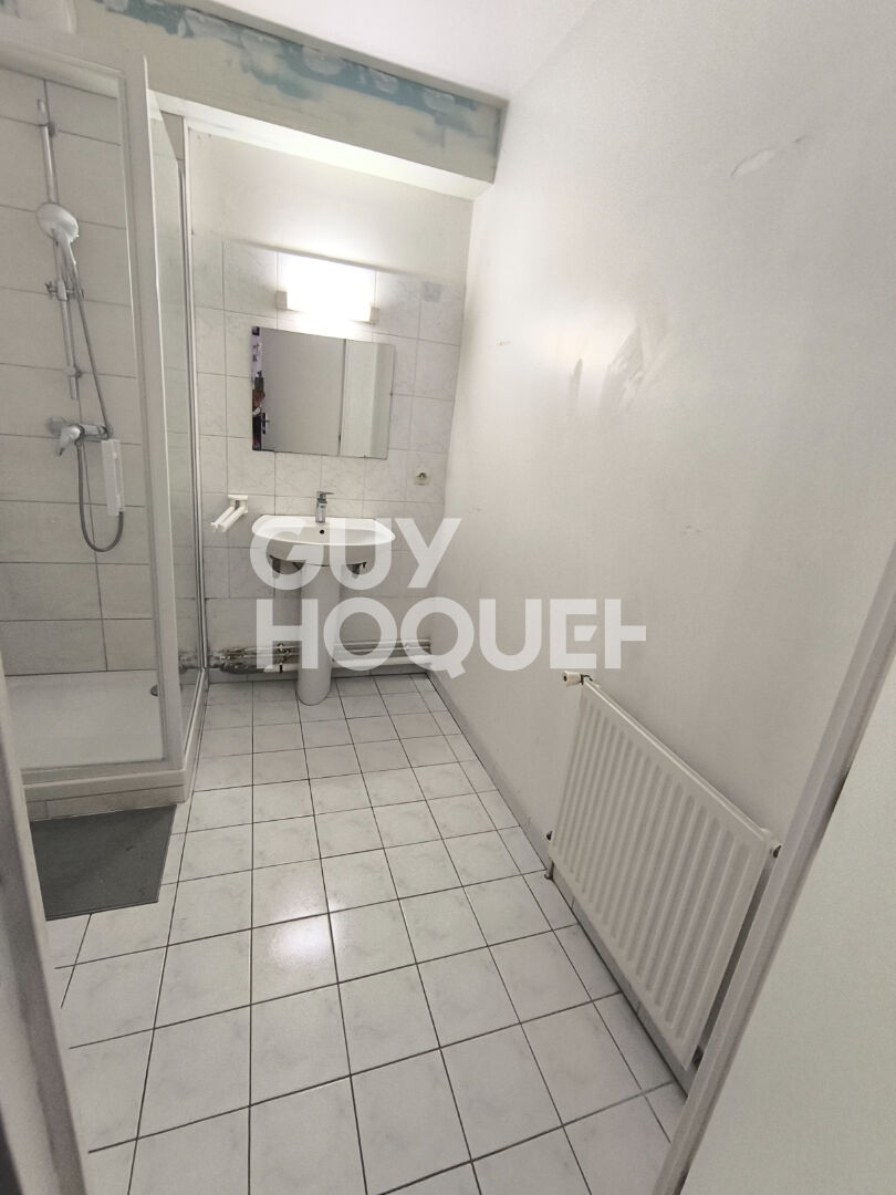 CHARTRES - T2 proche gare