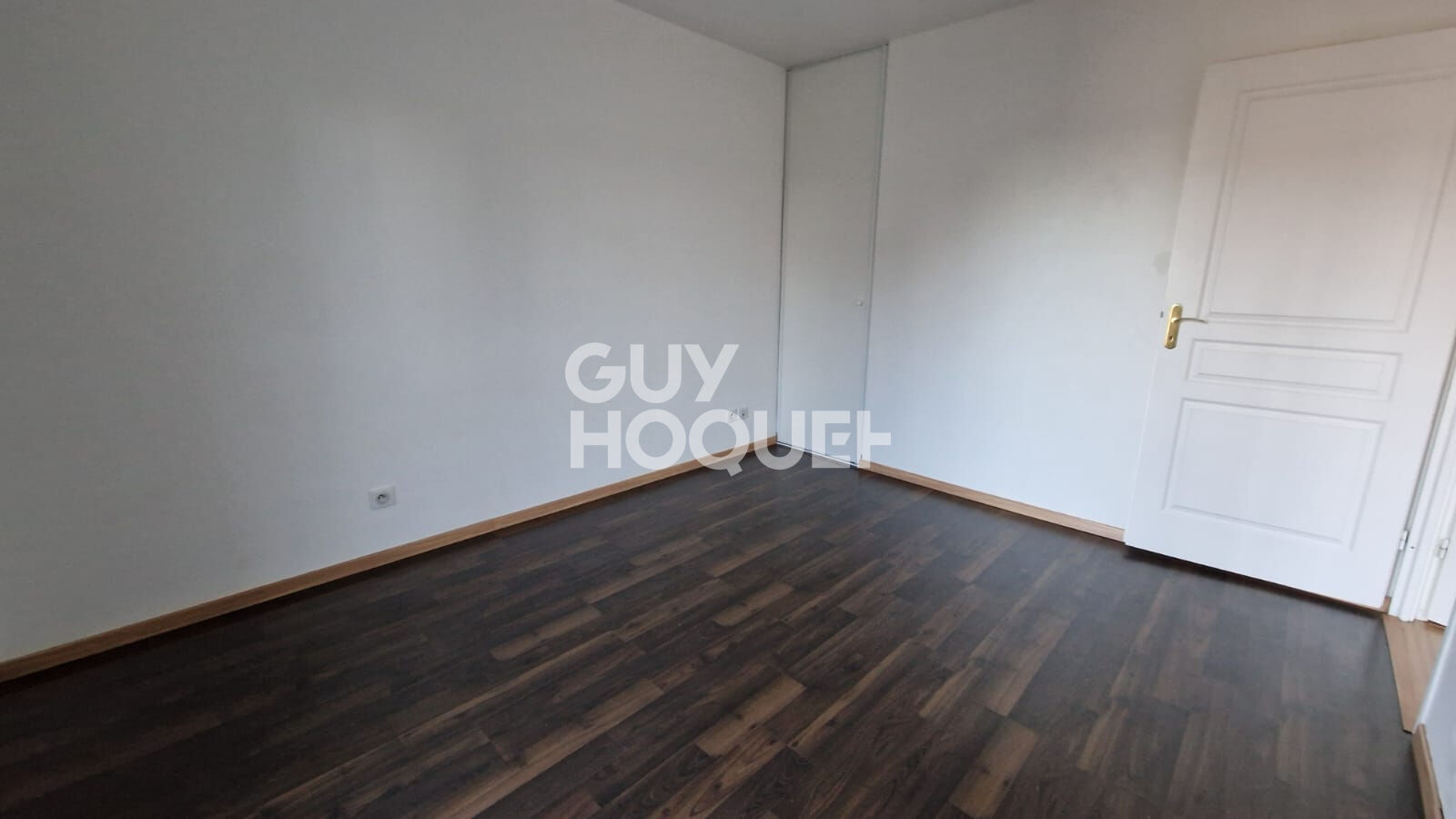 Appartement Chartres 2 pièce(s) 40m2 avec balcon et parking double