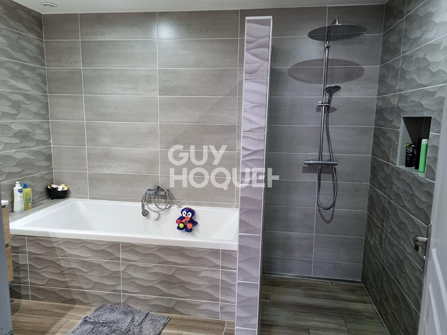 Maison  5 pièces 140 m²