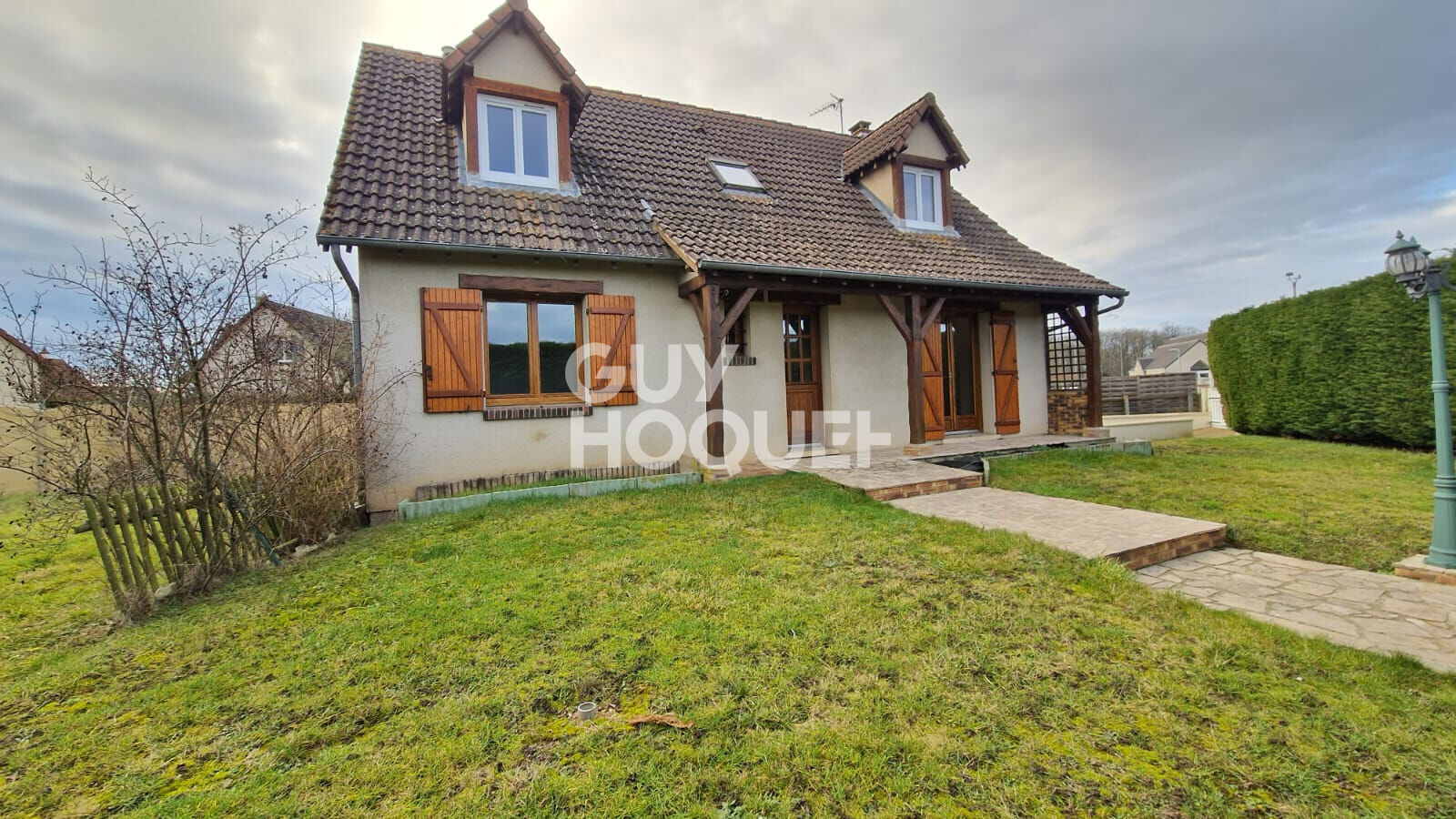 Charmant pavillon à Champhol -101 m²  habitables sur terrain clos de 673 m²