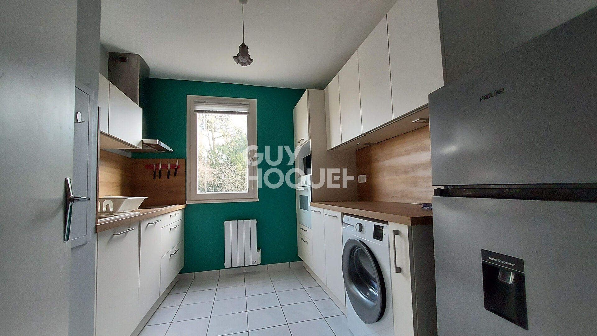 T2  meublé de 47.74 m2 proche gare et centre ville