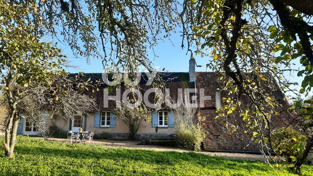 LOCATION : ancienne ferme T5 (150 m²) à CLOYES LES TROIS RIVIERES