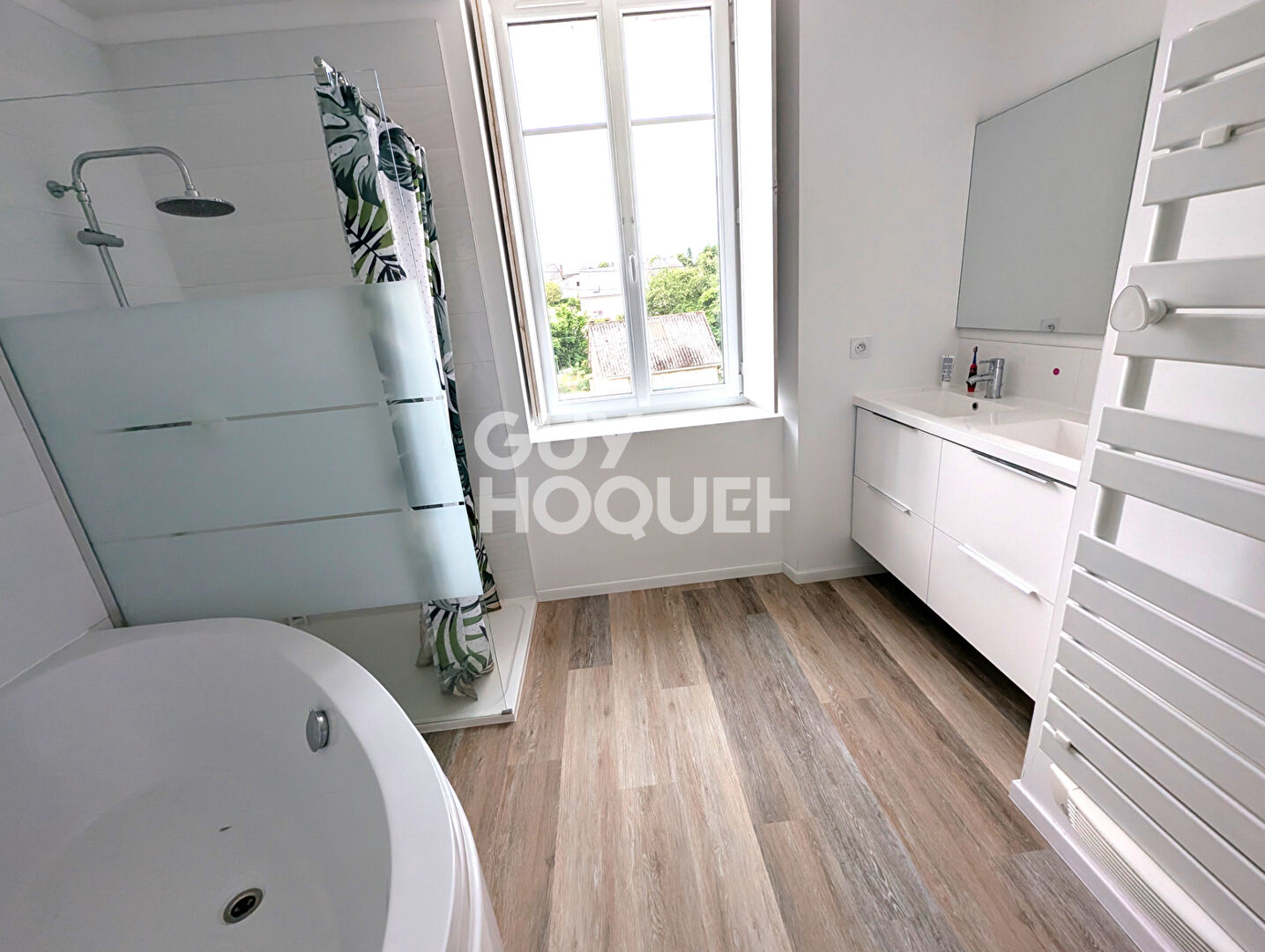 Maison Chateau Gontier Sur Mayenne 5 pièce(s) 119.25 m2