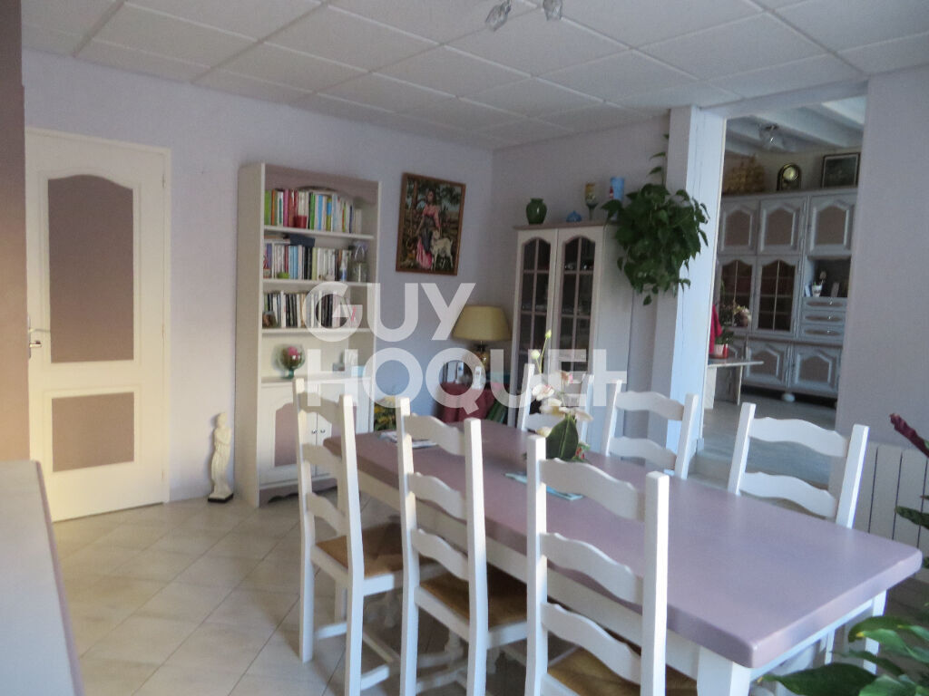 Location : maison F4 (97 m²) à CHATEAU-GONTIER SUR MAYENNE