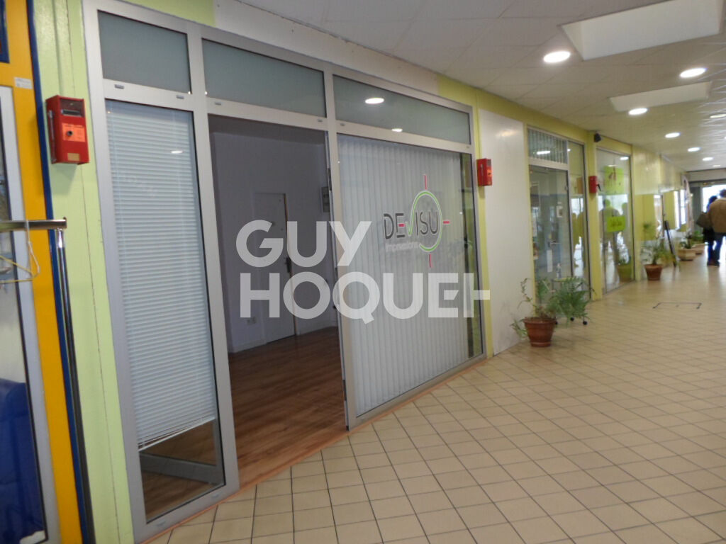 Local commercial Sable S/sarthe  25 m2