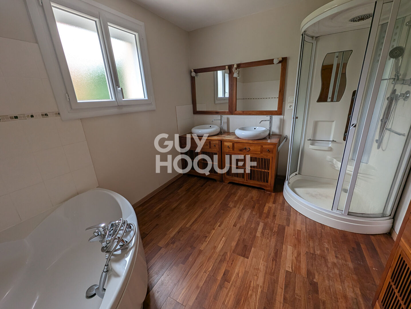 Maison Chateau Gontier Sur Mayenne 8 pièce(s) 145 m2