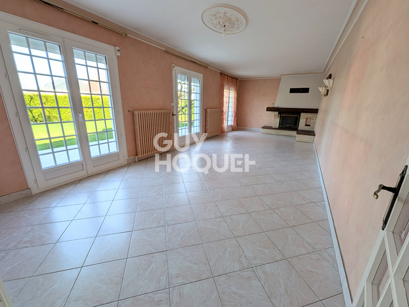 Maison Chateau Gontier Sur Mayenne 9 pièce(s)