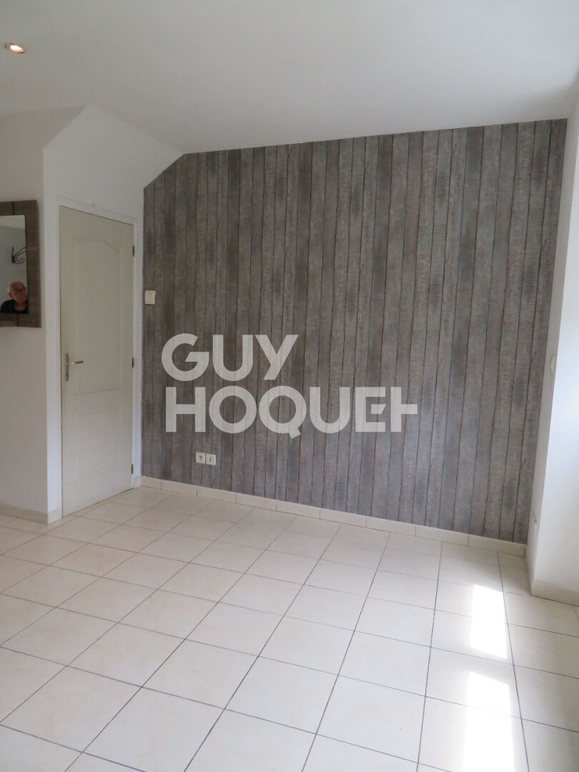 Maison  3 pièce(s) 74 m²