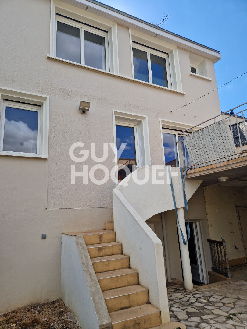Maison  5 pièce(s) 120 m2 - Proche commerces et écoles