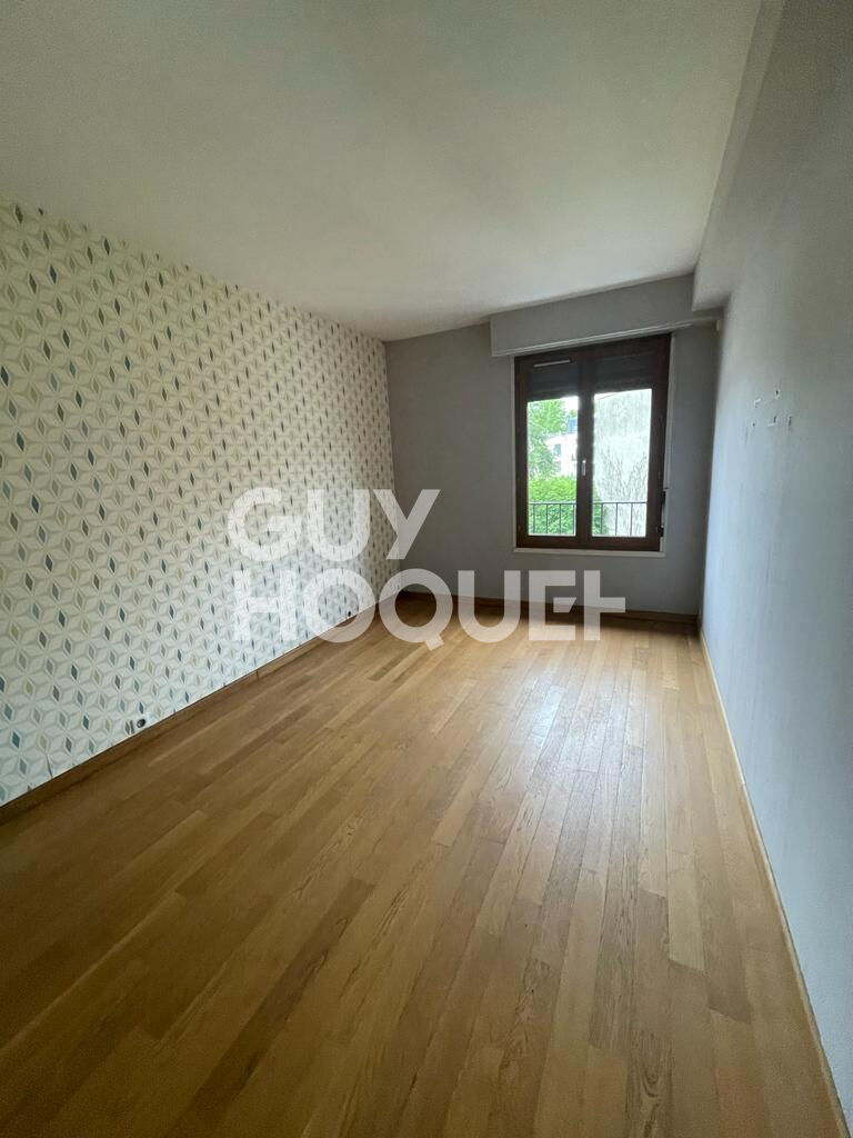 Appartement Le Vesinet centre  3 pièce(s) 77.23 m2
