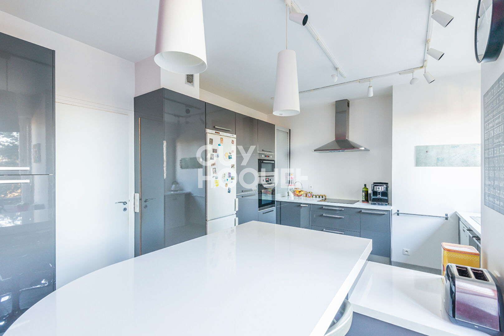 Appartement Bougival 5 pièce(s) 155.81 m2