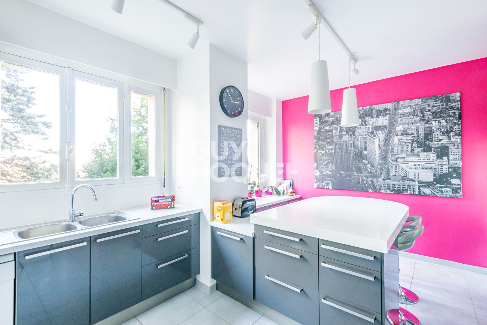 Appartement Bougival 5 pièce(s) 155.81 m2