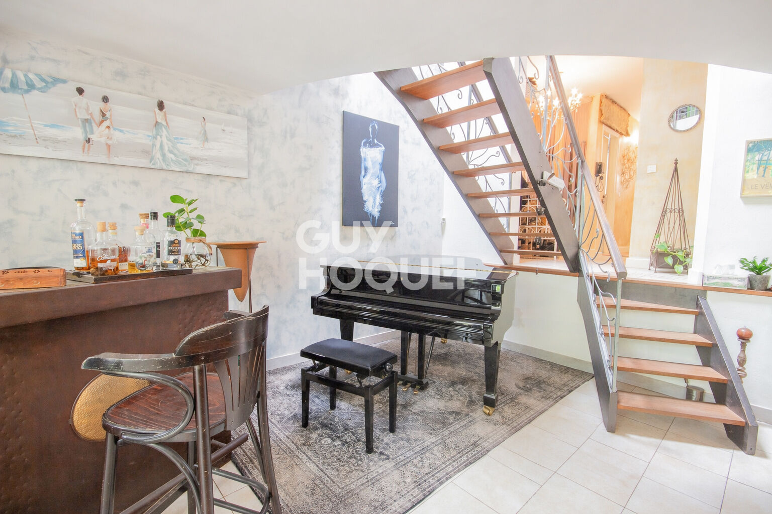 Maison Quartier Coteaux à Rueil Malmaison 8 pièces 215 m2