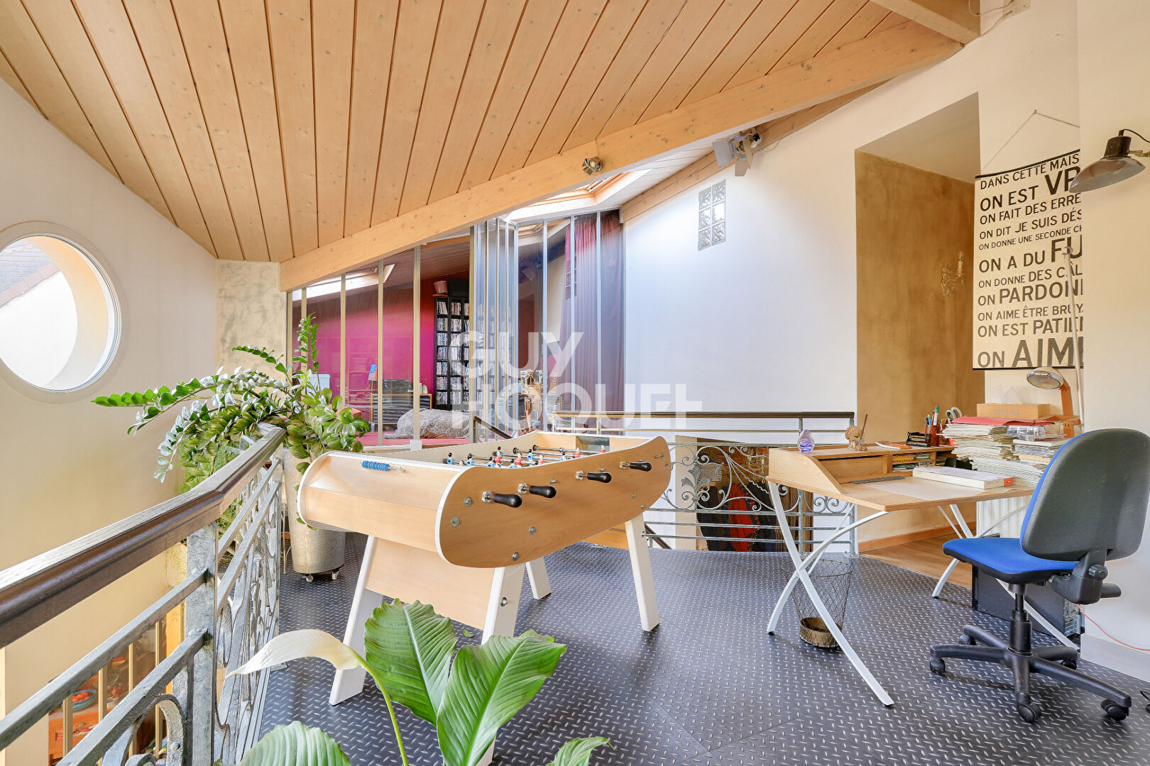 Maison Quartier Coteaux à Rueil Malmaison 8 pièces 215 m2