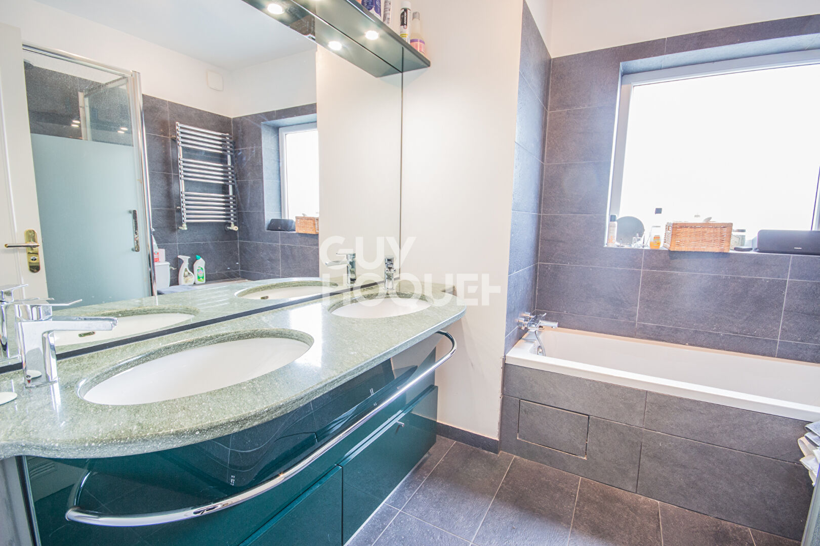 Maison Chatou 8 pièce(s) 218 m2