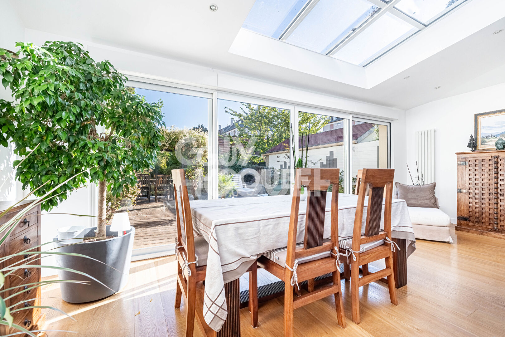 Maison 7 pièces 167 m² · à Chatou · 166,5 m² · 960 000 €
