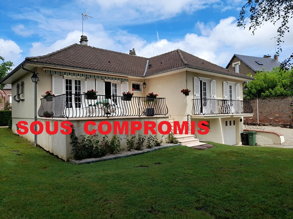 Plain Pied Hyper centre