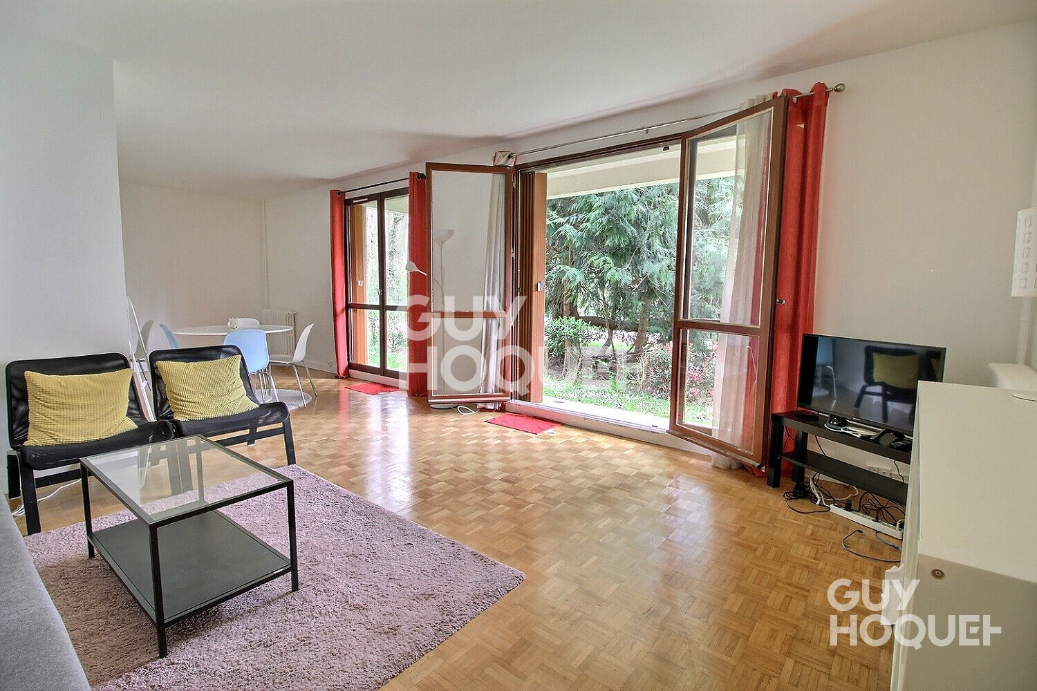 CHAVILLE : appartement 4 pièces meublé avec jardin en location