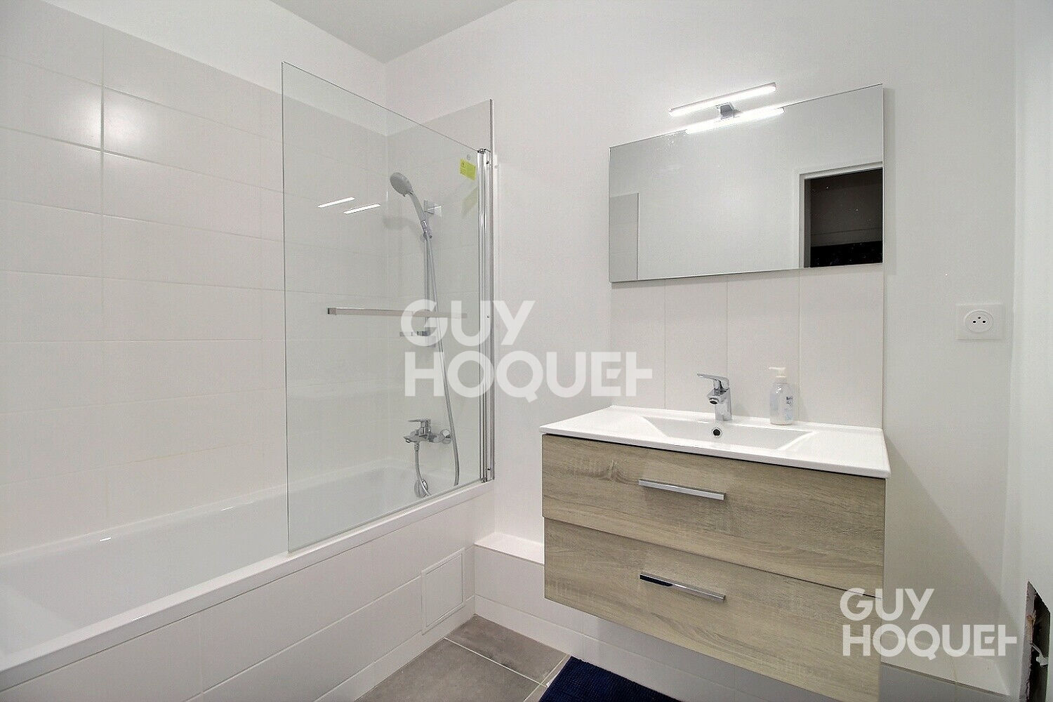 CHAVILLE : appartement 4 pièces meublé avec jardin en location