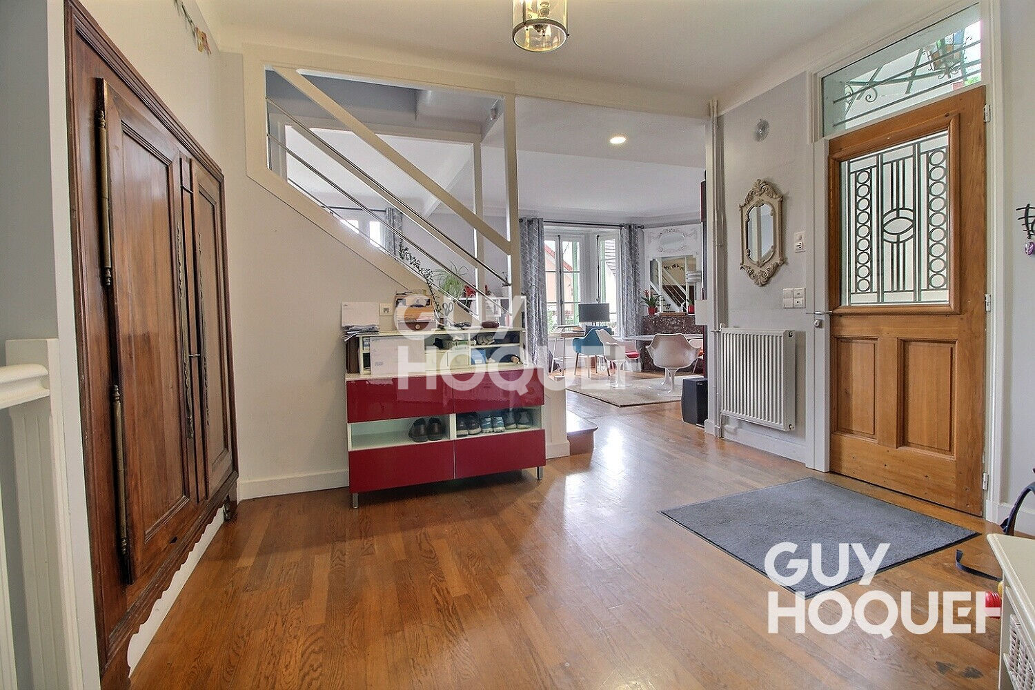 Maison  bon état 4/5 chambres.