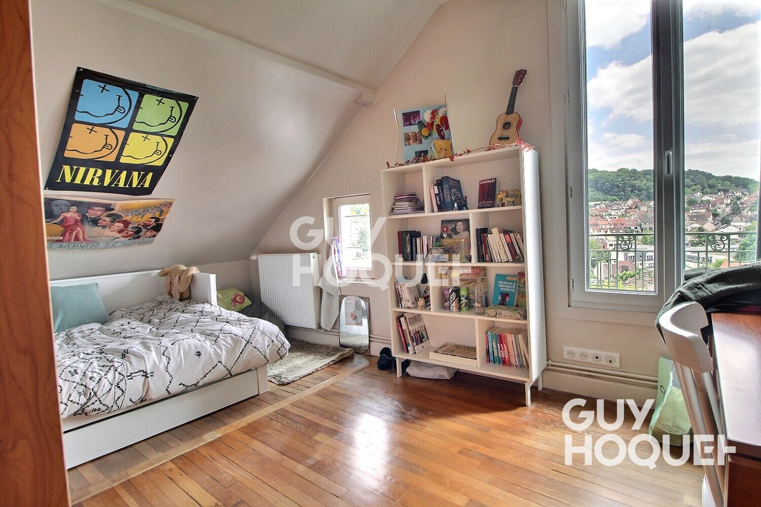 Maison  bon état 4/5 chambres.