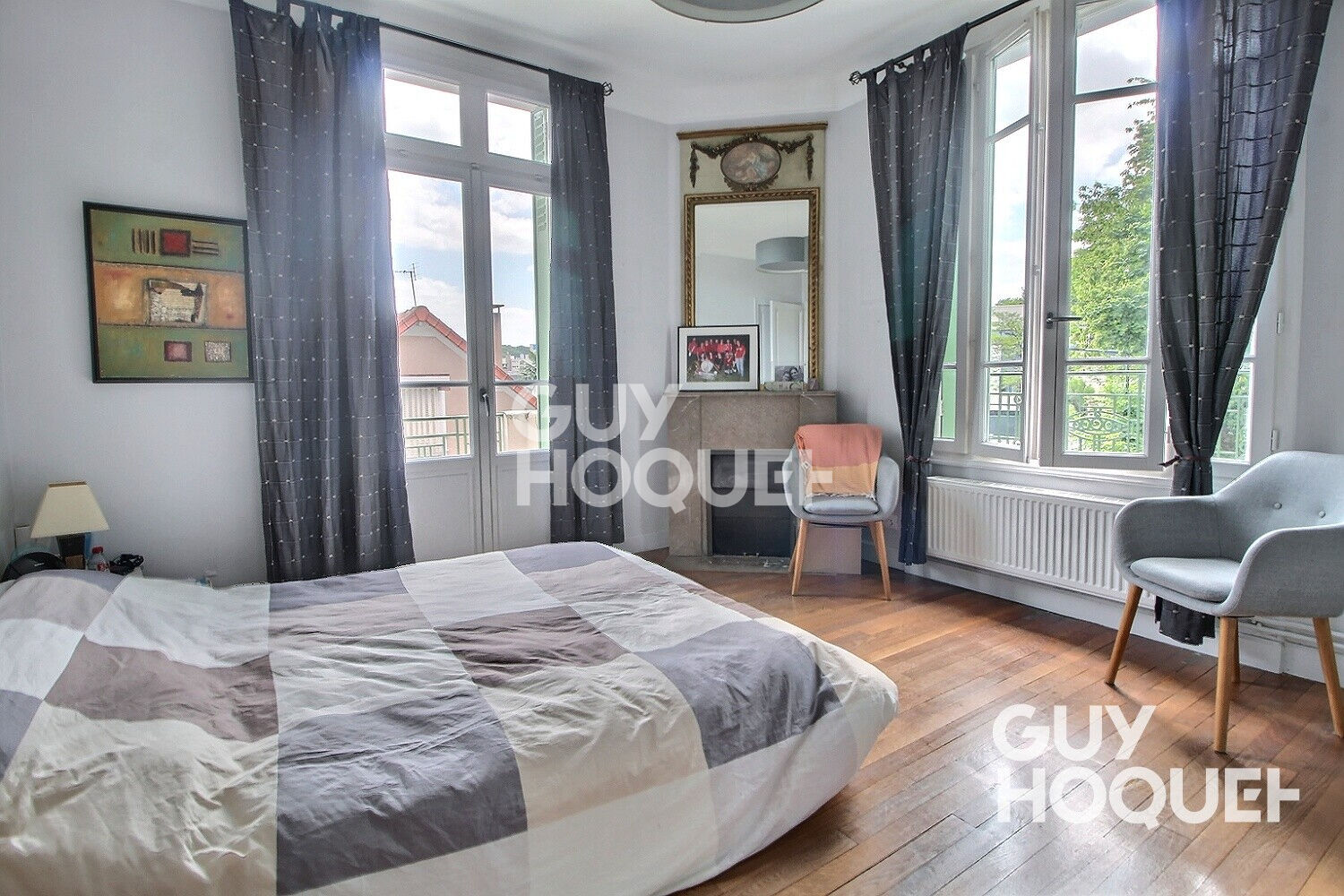 Maison  bon état 4/5 chambres.