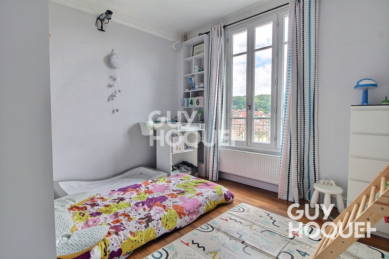 Maison  bon état 4/5 chambres.