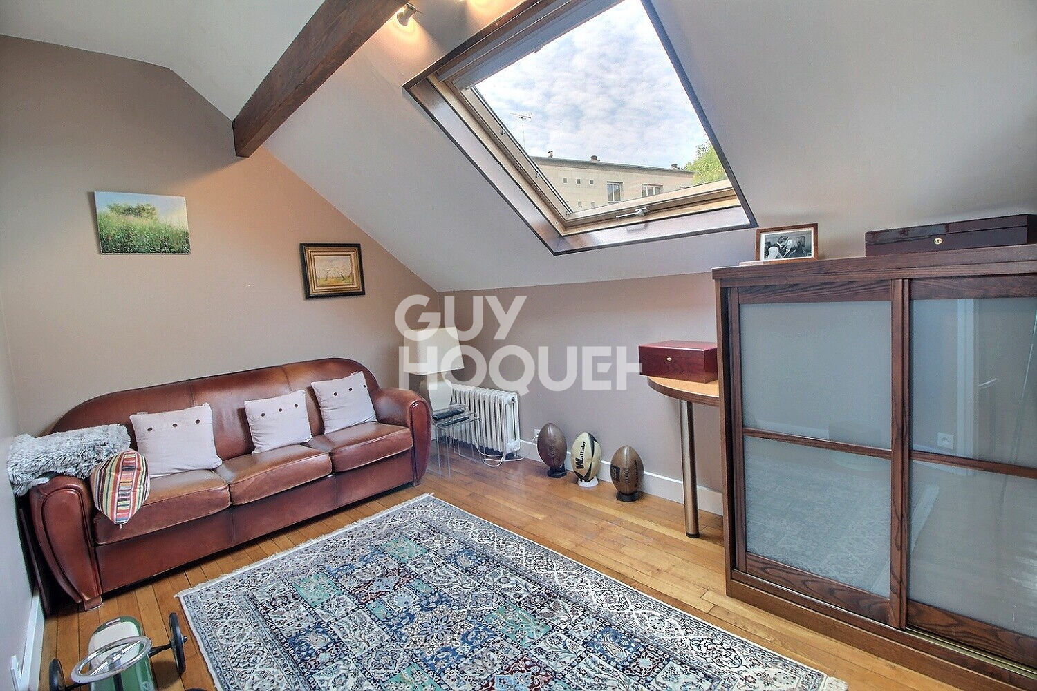 Chaville rive droite, Jolie maison 6/7 pièces dans un quartier très recherché.