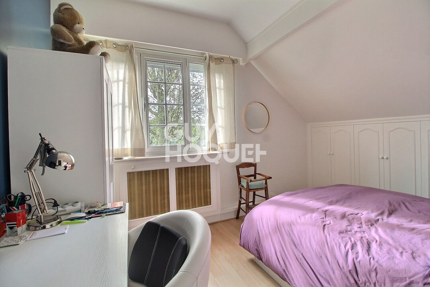 Chaville rive droite, Jolie maison 6/7 pièces dans un quartier très recherché.
