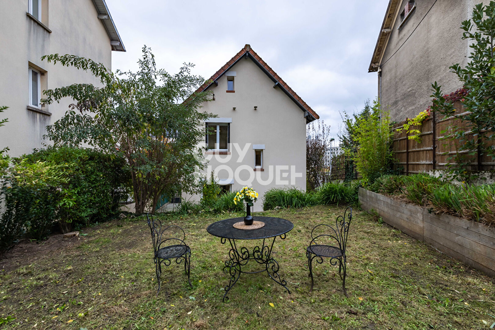 MAISON CHAVILLE RIVE DROITE DE 100 m2 SUR TERRAIN DE 319M2