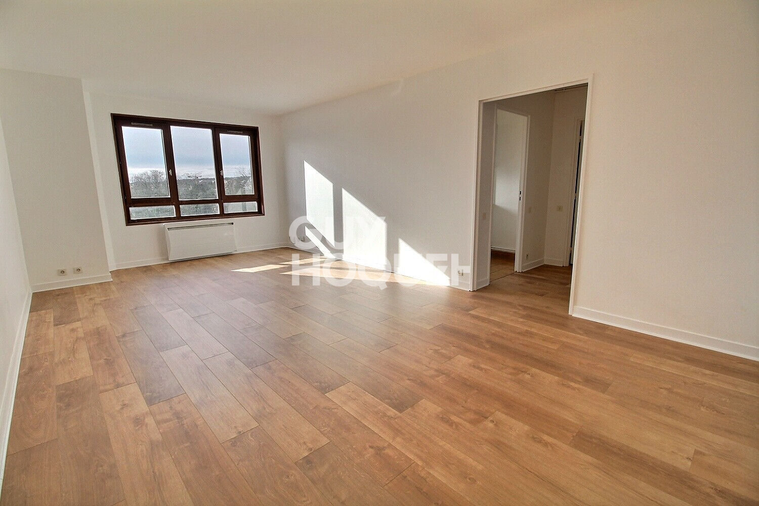CHAVILLE :entre les gares RG et RERC appartement 3 pièces en location
