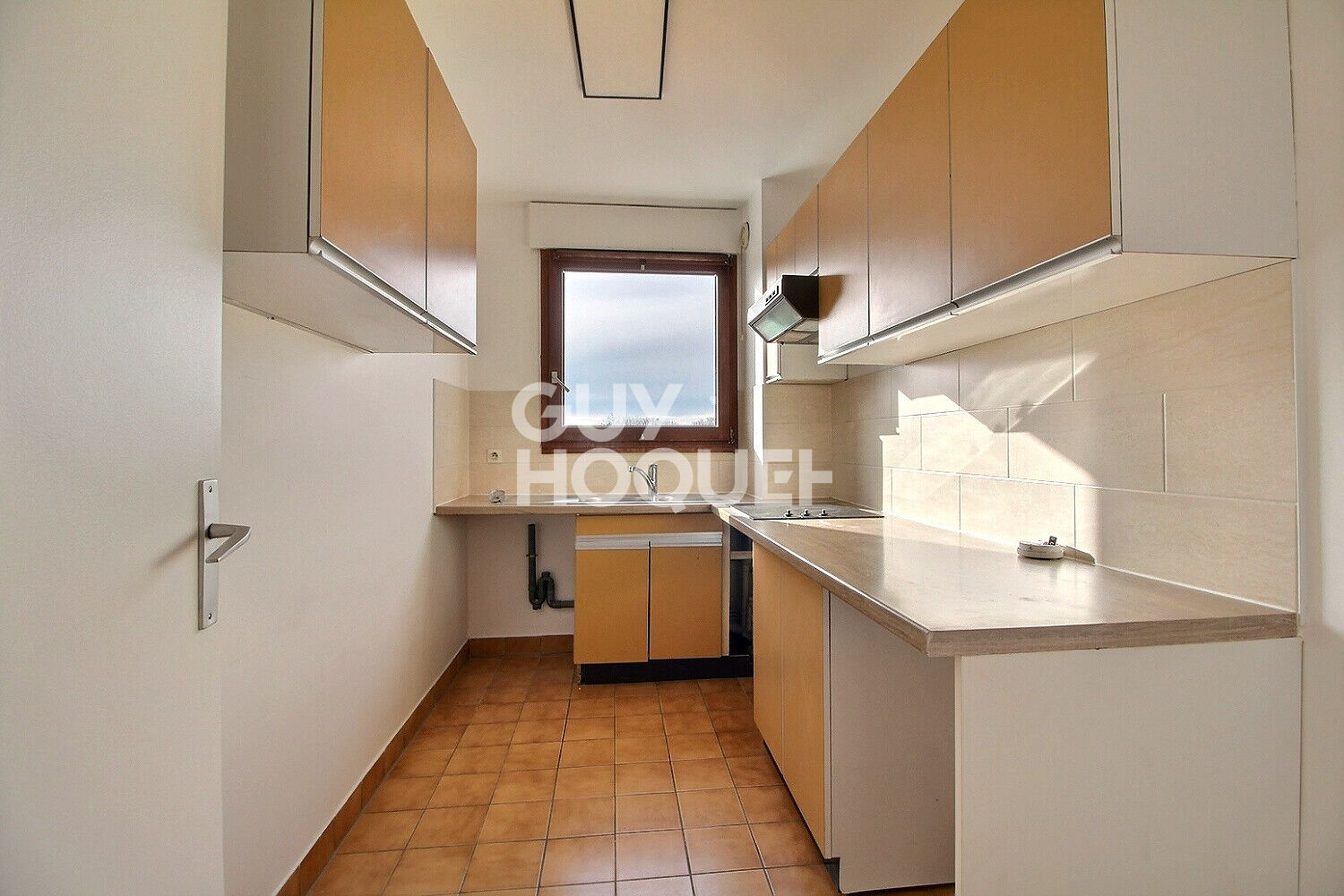 CHAVILLE :entre les gares RG et RERC appartement 3 pièces en location