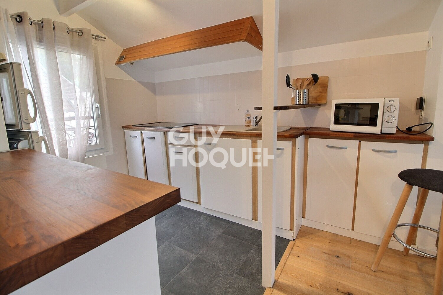 Location d'un appartement 2 pièces (36 m²) à VELIZY VILLACOUBLAY
