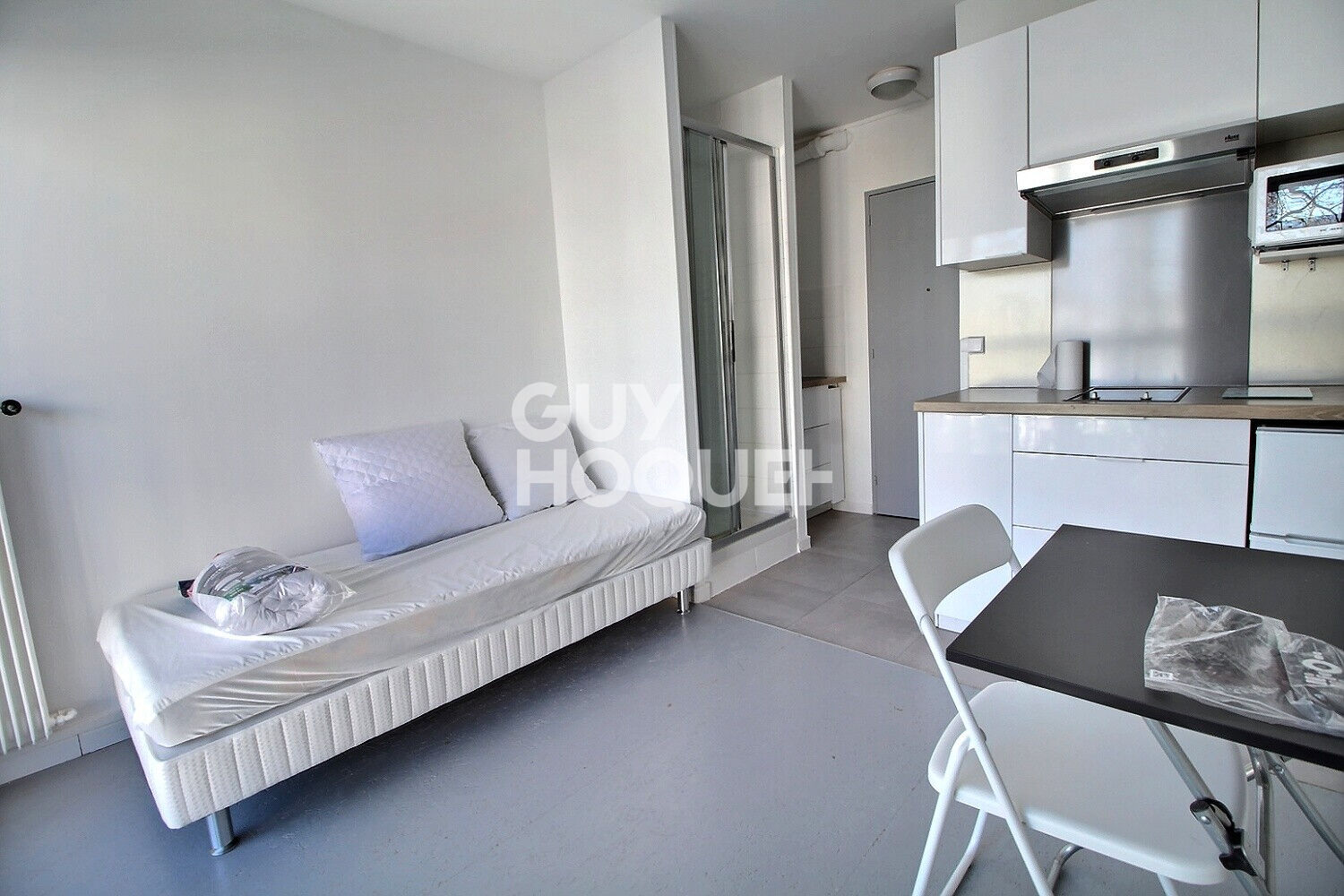 LOCATION : Studette (13m²) à CHAVILLE