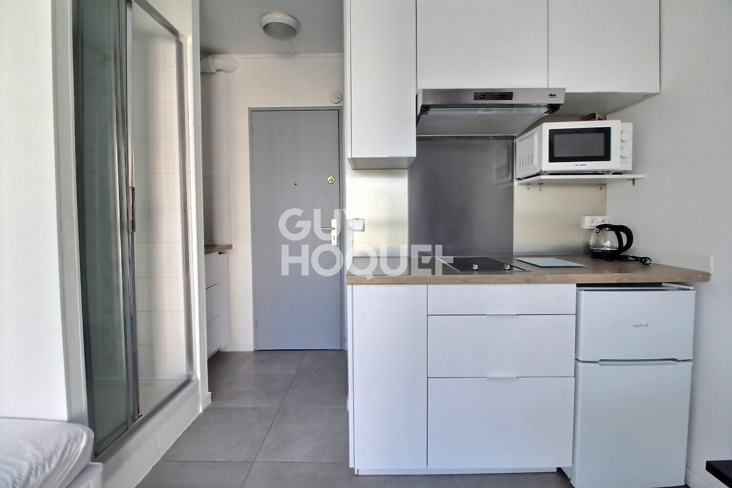 LOCATION : Studette (13m²) à CHAVILLE