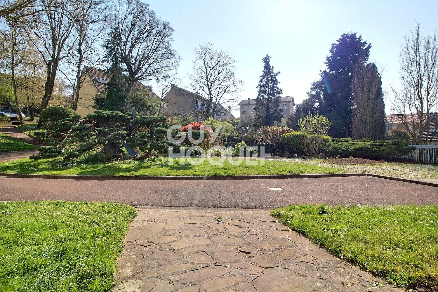 LOCATION : Studette (13m²) à CHAVILLE