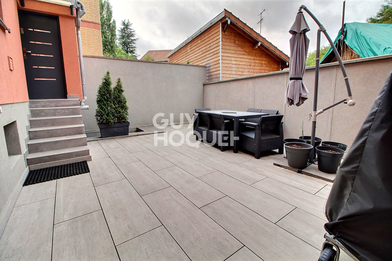 CHAVILLE RIVE GAUCHE - MAISON DE VILLE DE CARACTERE ENTIEREMENT RENOVEE ET ISOLEE