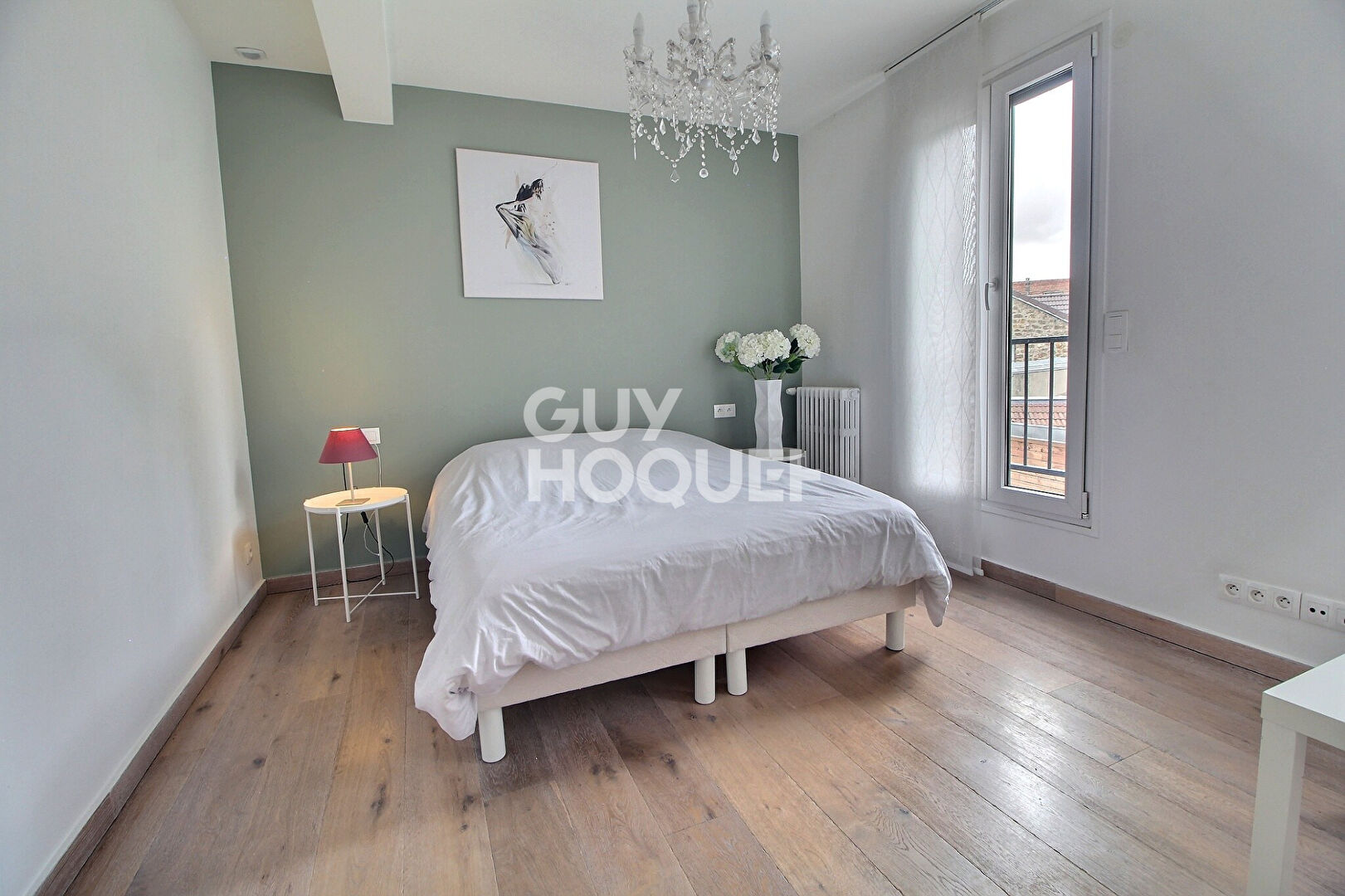 CHAVILLE RIVE GAUCHE - MAISON DE VILLE DE CARACTERE ENTIEREMENT RENOVEE ET ISOLEE