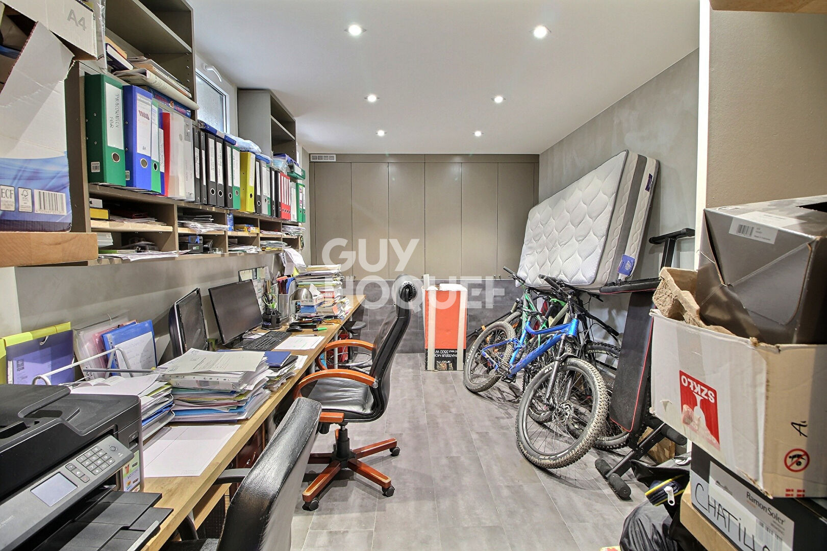 CHAVILLE RIVE GAUCHE - MAISON DE VILLE DE CARACTERE ENTIEREMENT RENOVEE ET ISOLEE