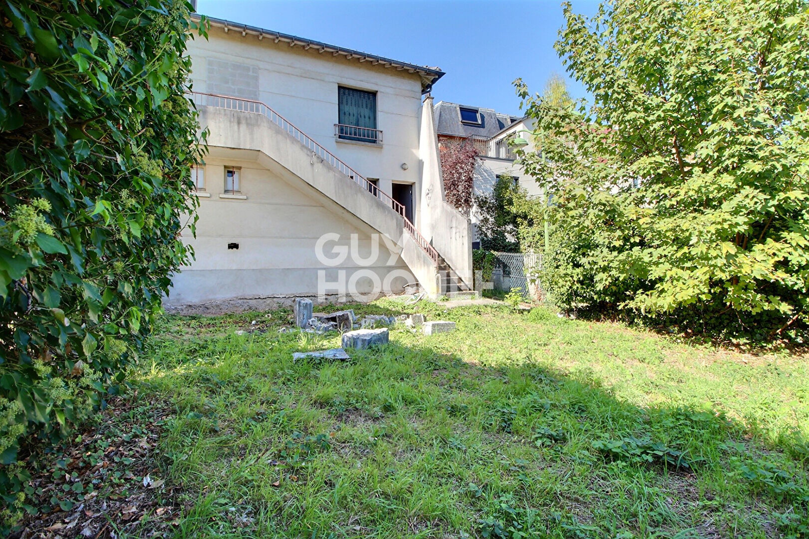 Maison Chaville - 2 NIVEAUX - 128m² surface utile - 64 m² habitable - possibilité d'extention