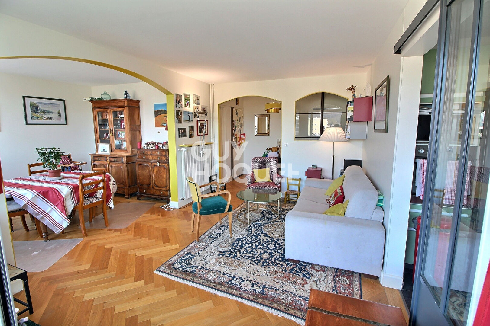 A vendre Appartement Chaville coeur de ville 5 pièces en étage élevée