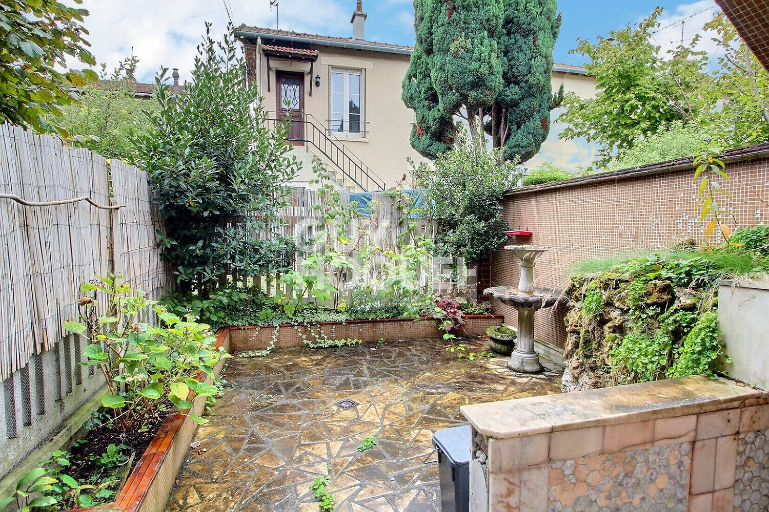 LOCATION : appartement F2 (41 m²) à VERSAILLES