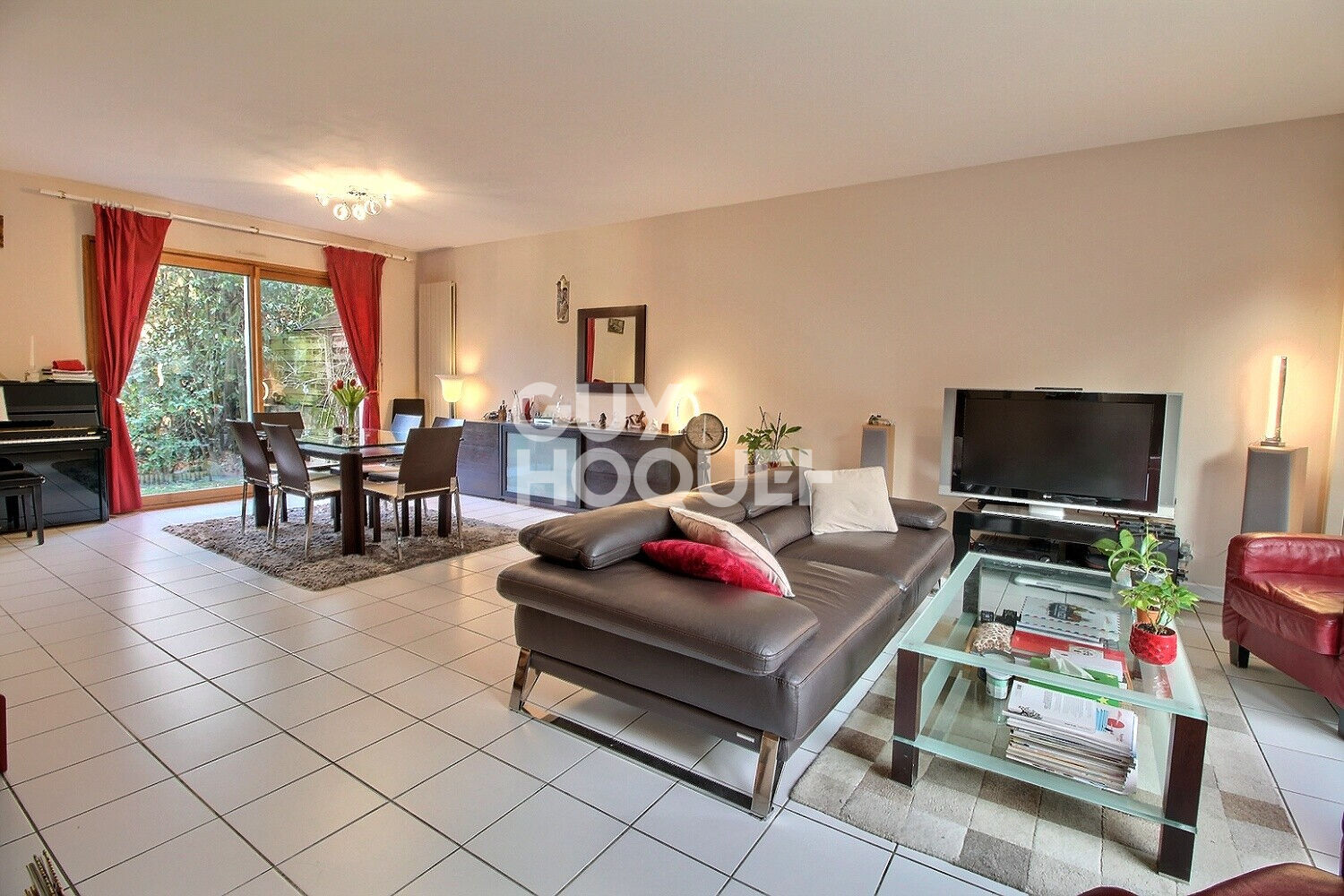 Charmante Maison à Vendre à Chaville - 3 Chambres et Grand Séjour !