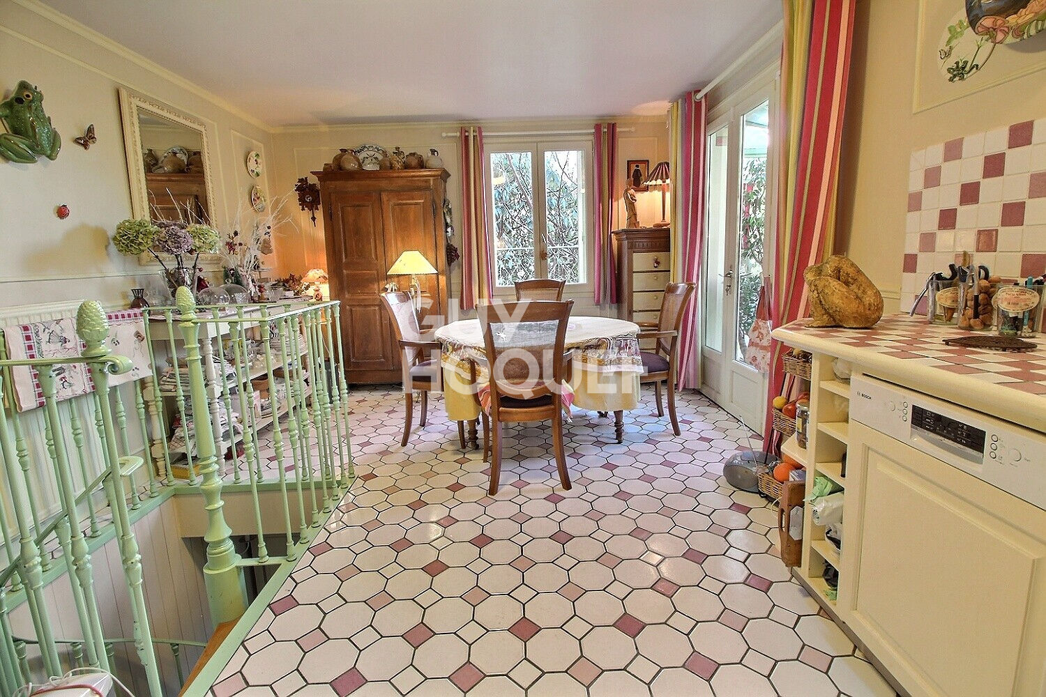 Chaville rive droite, maison Meulière de 116 m² .