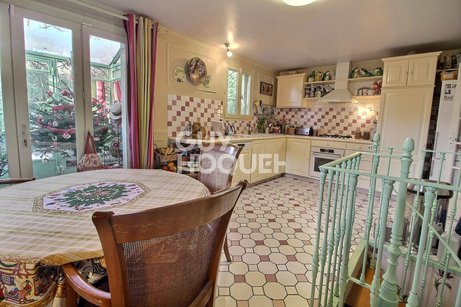 Chaville rive droite, maison Meulière de 116 m² .