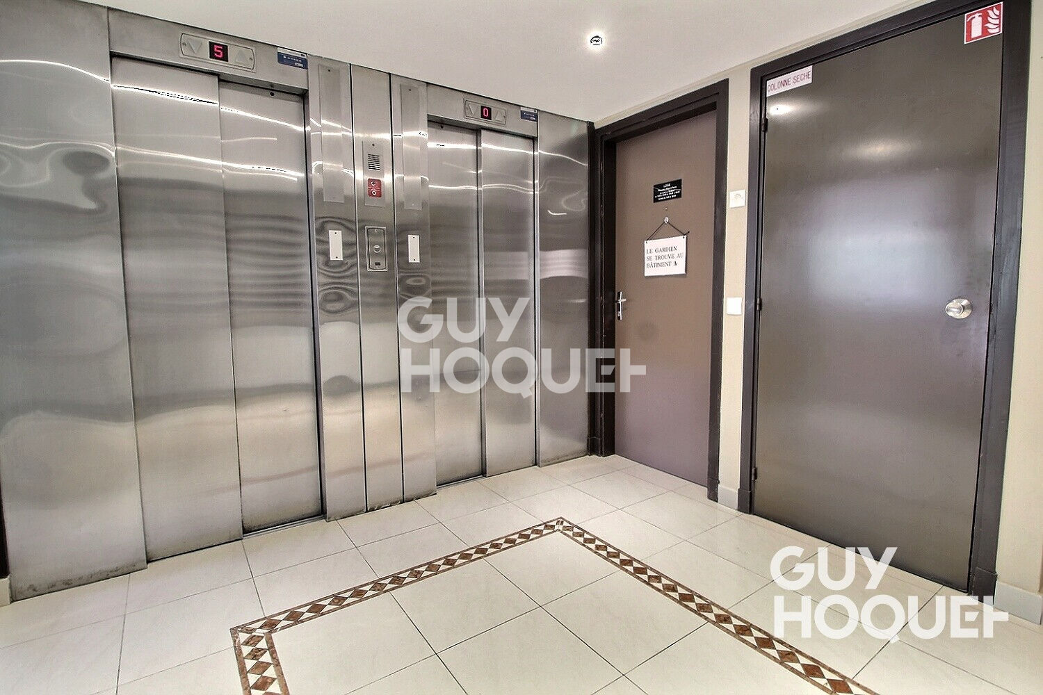 À vendre : Appartement 2 pièces à Chaville