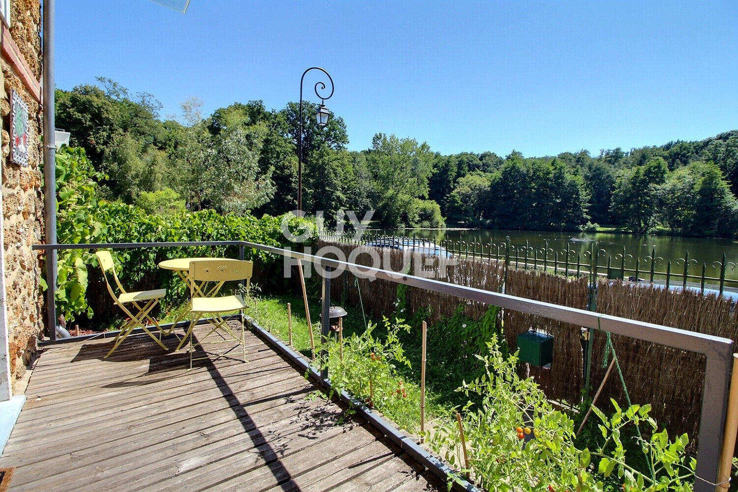 VELIZY BAS maison 4 ch. face étang